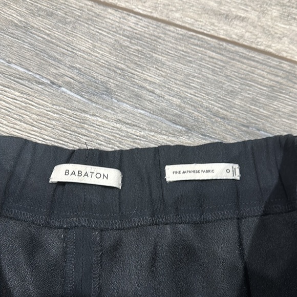 • Aritzia / Babaton • Women’s Conan Pant Mid-rise trousers Black 0 Japanese - Picture 7 of 7